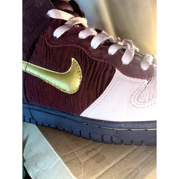 Dunk High GS 'Deep Burgundy' 5Y/6.5 Women's - Picture 4 of 9